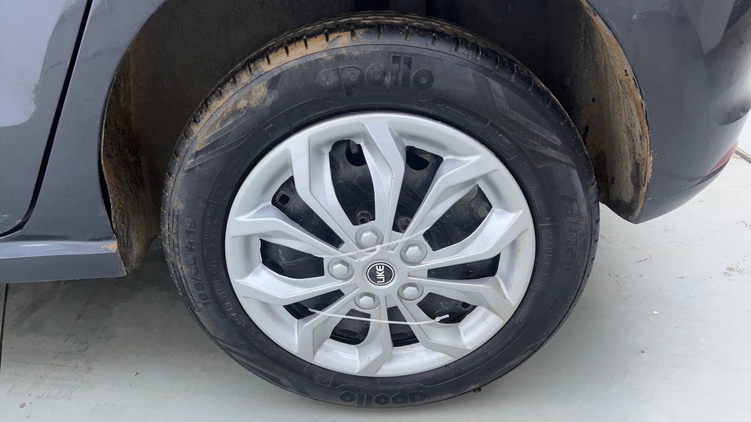 Used 2017 Volkswagen Polo Comfortline 1.5L (D) Diesel Manual tyres LEFT REAR TYRE RIM VIEW