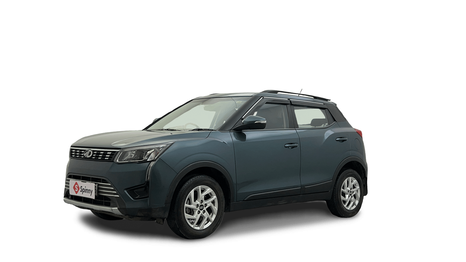 Used 2022 Mahindra XUV 300 W8 1.2 Petrol Petrol Manual Image