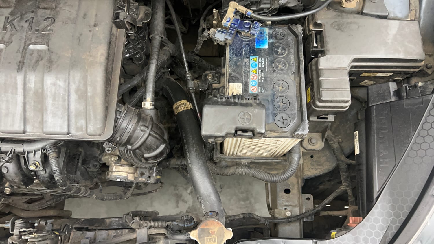 Used 2022 Hyundai Aura SX 1.2 Petrol Petrol Manual engine ENGINE LEFT SIDE VIEW