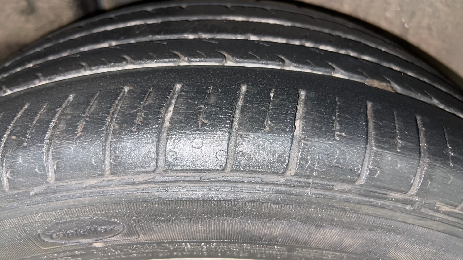 Used 2020 Maruti Suzuki Ciaz Alpha Hybrid 1.5 Petrol Manual tyres RIGHT REAR TYRE TREAD VIEW
