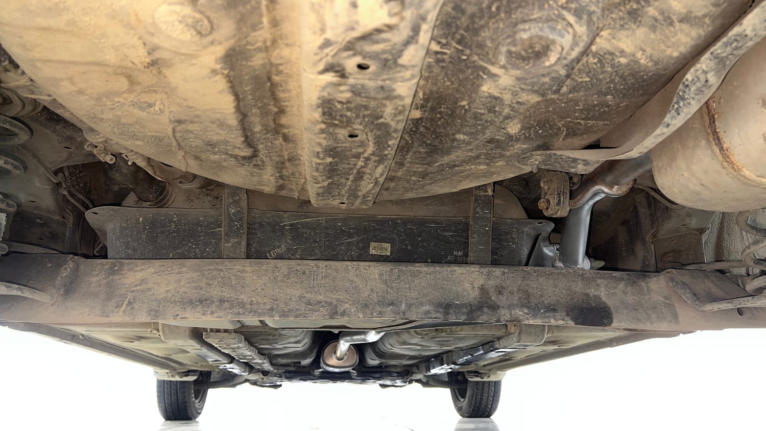 Used 2016 Hyundai Grand i10 Sportz 1.2 Kappa VTVT Petrol Manual extra REAR UNDERBODY VIEW (TAKEN FROM REAR)