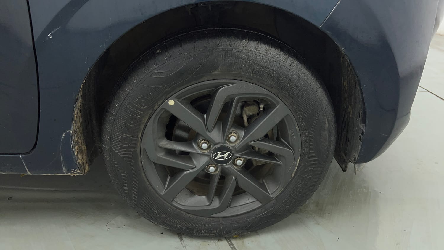 Used 2020 Hyundai Grand i10 Nios Sportz 1.2 Kappa VTVT Petrol Manual tyres RIGHT FRONT TYRE RIM VIEW