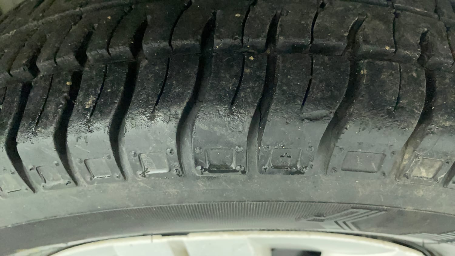 Used 2018 Maruti Suzuki Alto 800 LXi Petrol Manual tyres LEFT REAR TYRE TREAD VIEW