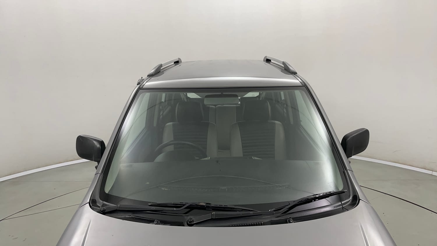 Used 2015 Maruti Suzuki Wagon R LXI Petrol Manual exterior FRONT WINDSHIELD VIEW