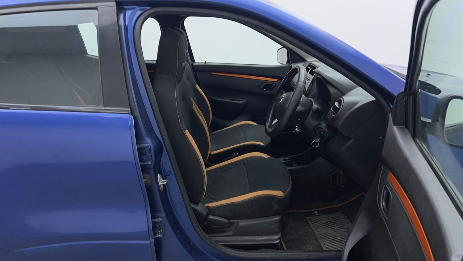Used 2017 Renault Kwid CLIMBER 1.0 AMT Petrol Automatic interior RIGHT SIDE FRONT DOOR CABIN VIEW