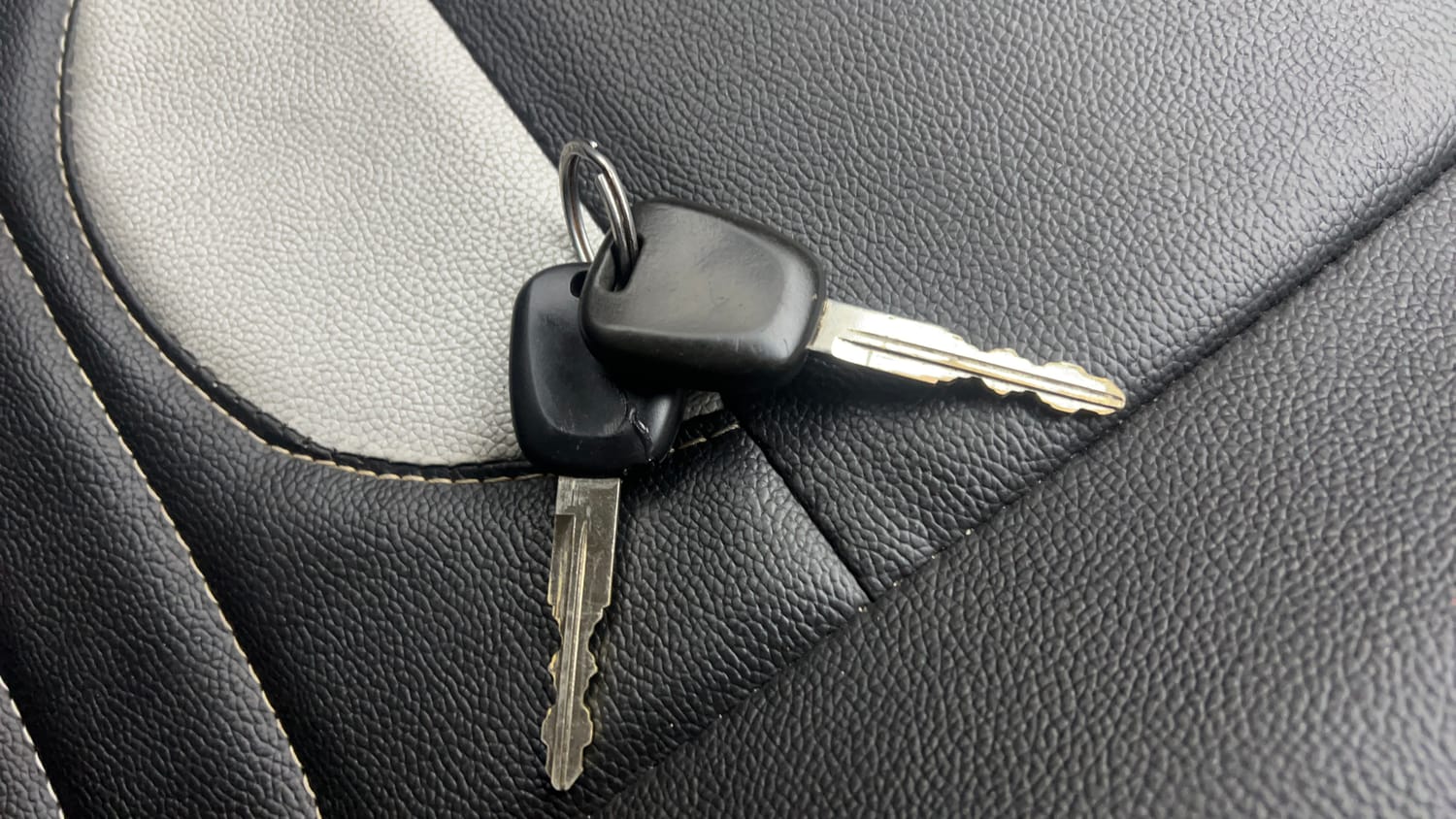 Used 2022 Maruti Suzuki Celerio VXi Petrol Manual extra CAR KEY VIEW