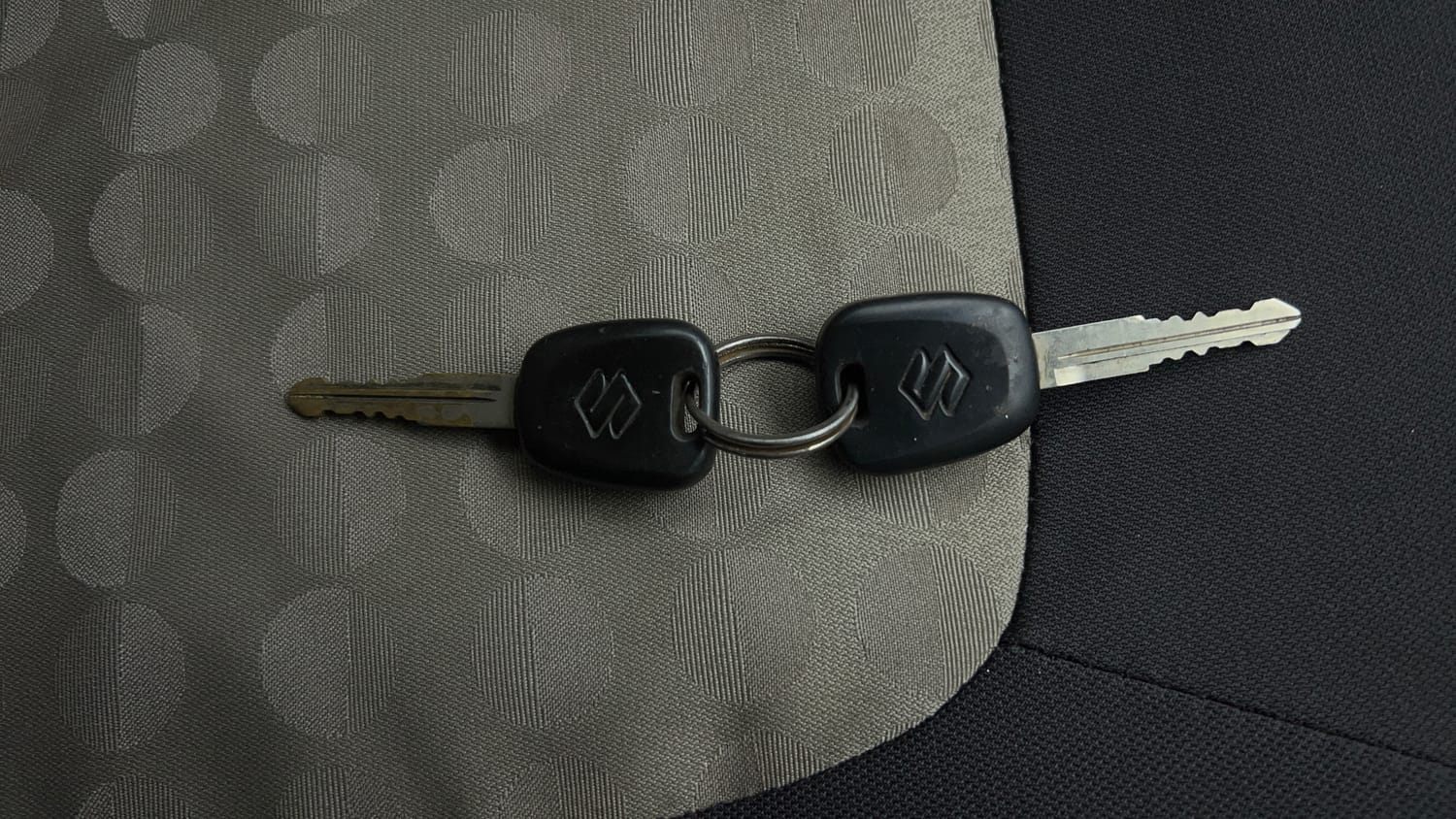 Used 2015 Maruti Suzuki Celerio VXi Petrol Manual extra CAR KEY VIEW