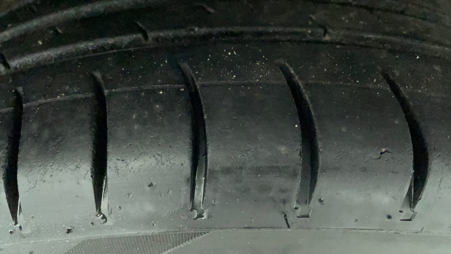 Used 2016 Hyundai Xcent S 1.2 Petrol Manual tyres LEFT FRONT TYRE TREAD VIEW