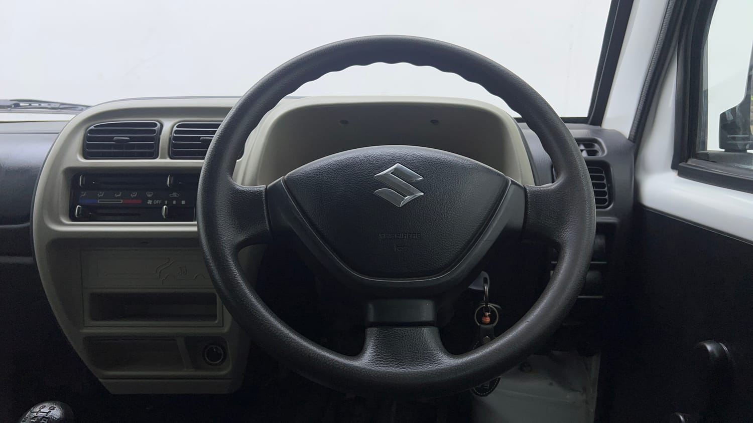 Used 2022 Maruti Suzuki Eeco 5 STR AC (O) Petrol Manual interior STEERING VIEW