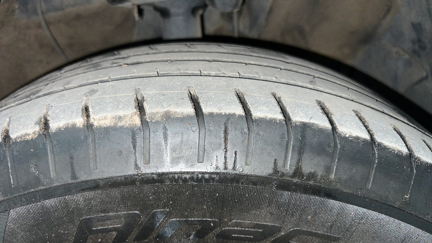 Used 2022 Hyundai Creta S 1.5 Diesel Diesel Manual tyres RIGHT FRONT TYRE TREAD VIEW