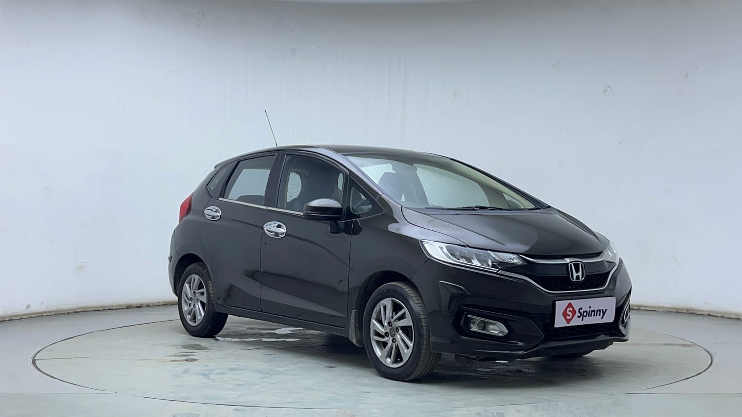 Used 2022 Honda Jazz ZX CVT Petrol Automatic exterior RIGHT FRONT CORNER VIEW