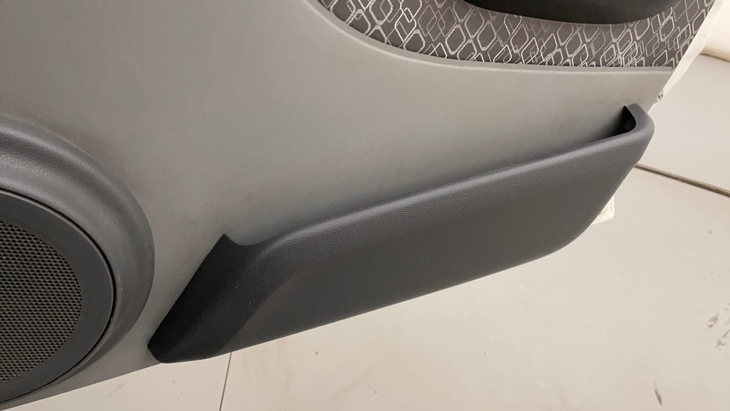 Used 2018 Maruti Suzuki Alto 800 LXi Petrol Manual top_features Door pockets