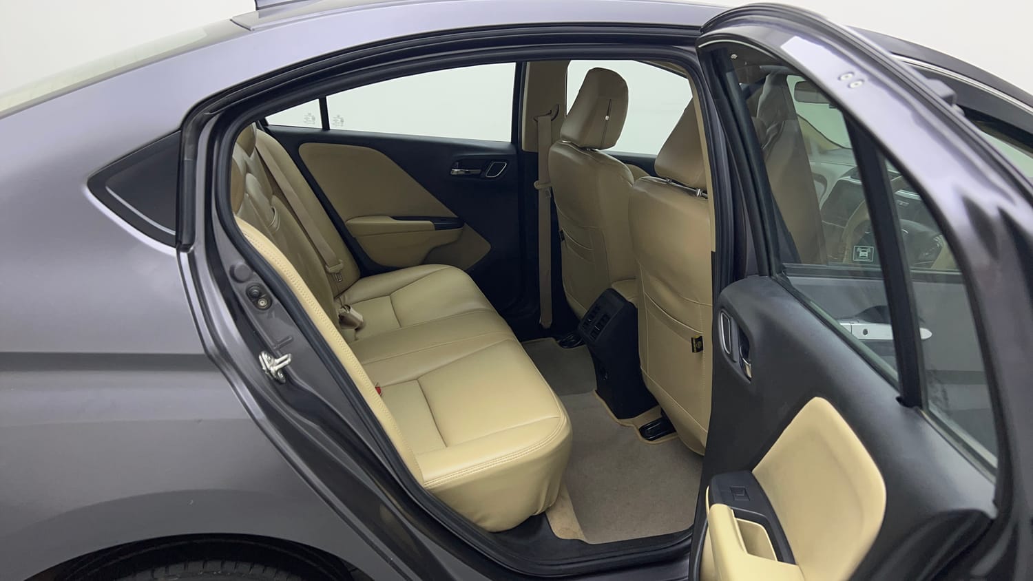 Used 2022 Honda City 4th Generation V Petrol Petrol Manual interior RIGHT SIDE REAR DOOR CABIN VIEW