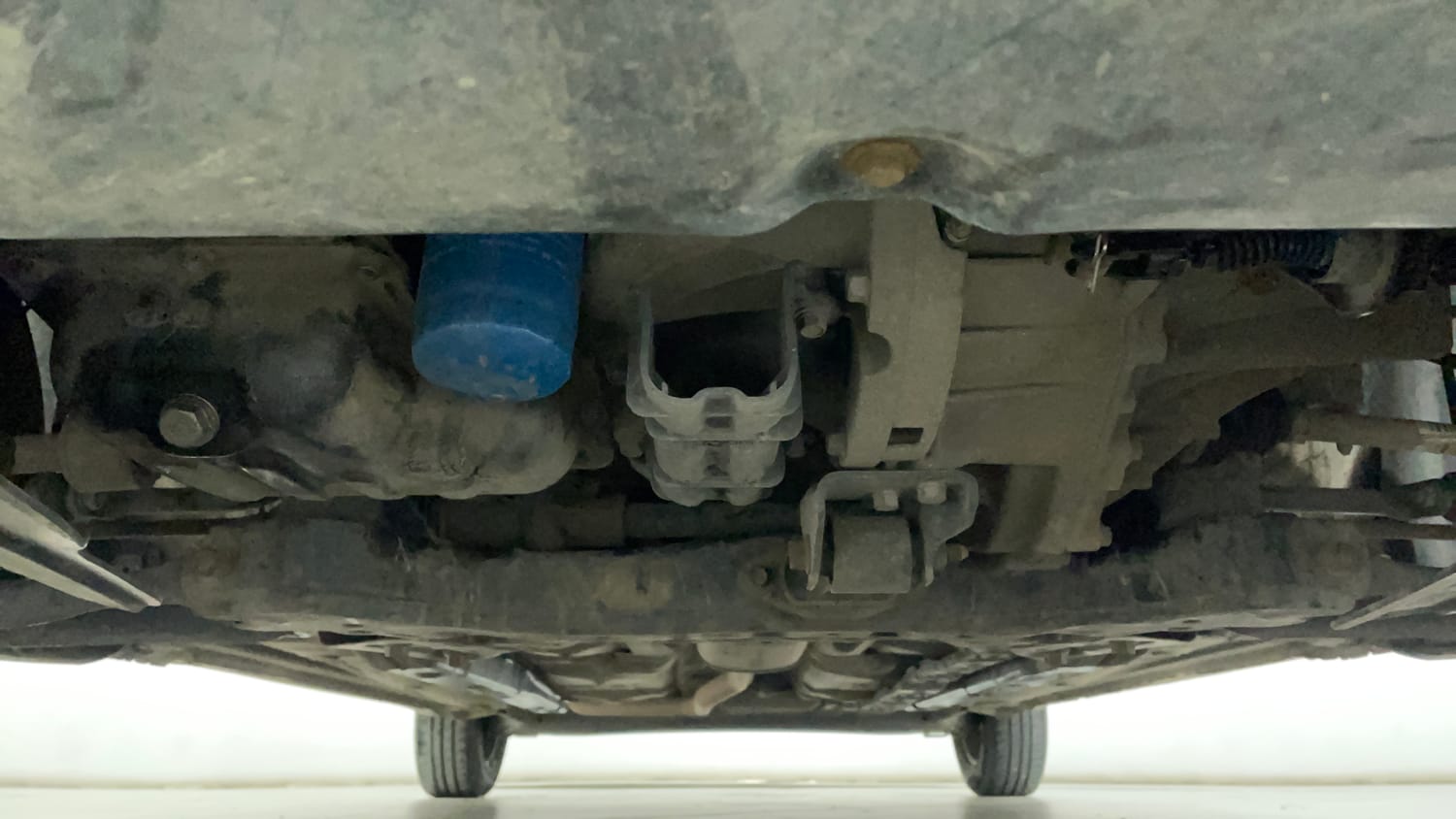 Used 2016 Hyundai Xcent S 1.2 Petrol Manual extra FRONT LEFT UNDERBODY VIEW