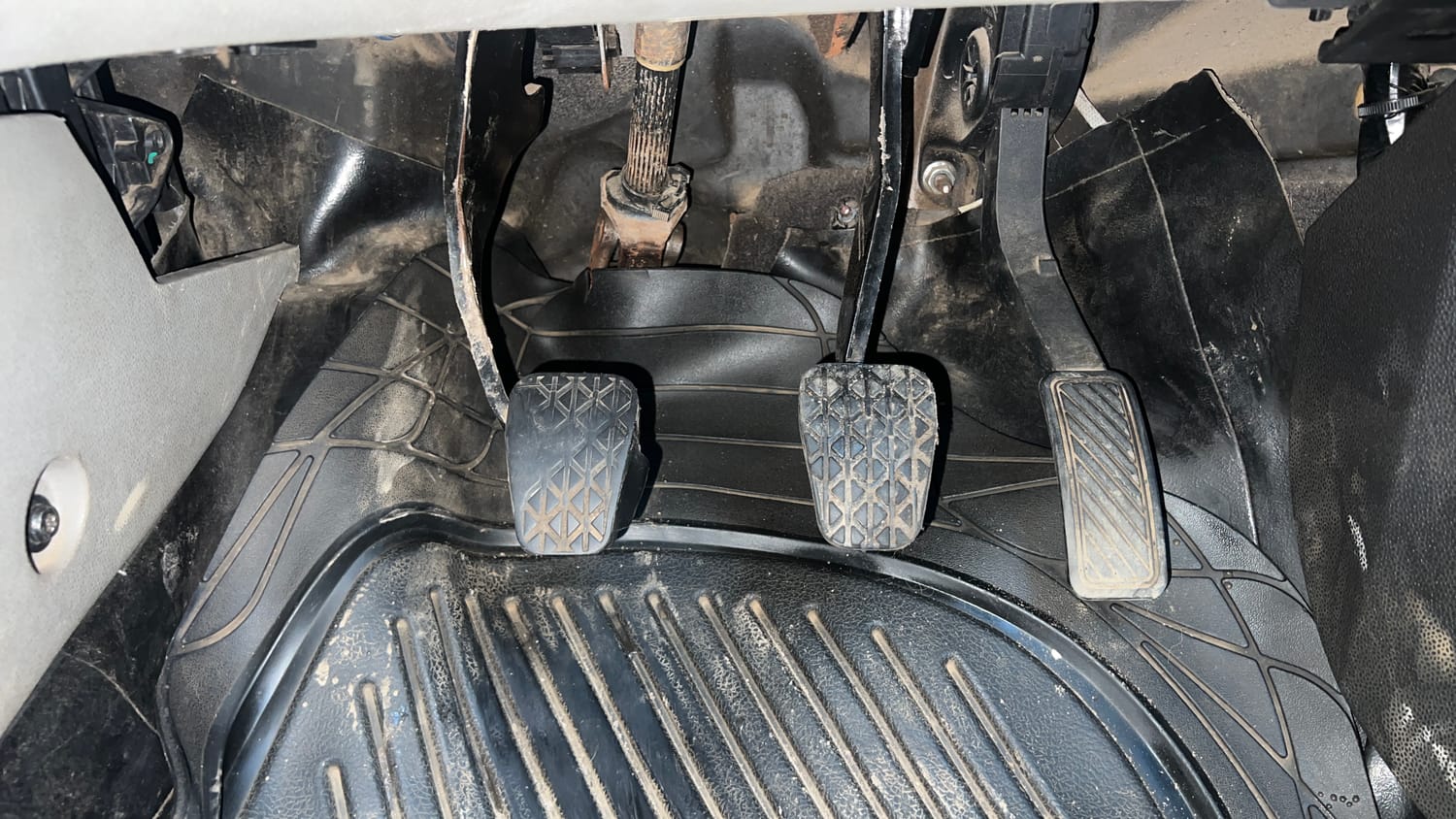 Used 2017 Ford EcoSport Titanium 1.5L Ti-VCT Petrol Manual interior PEDALS VIEW