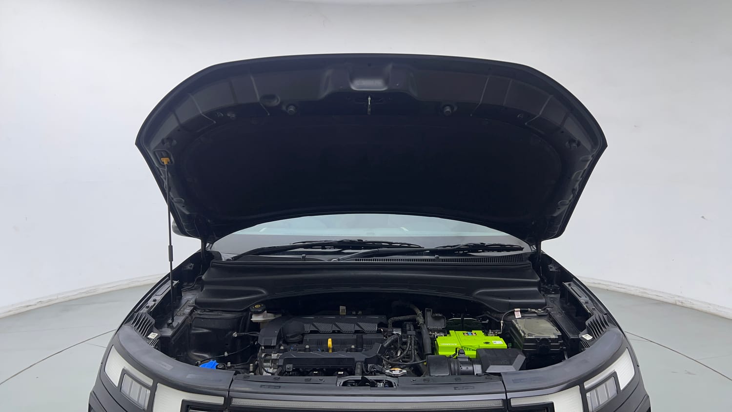 Used 2024 Hyundai Creta 1.5 MPi Petrol MT SX Petrol Manual engine ENGINE & BONNET OPEN FRONT VIEW