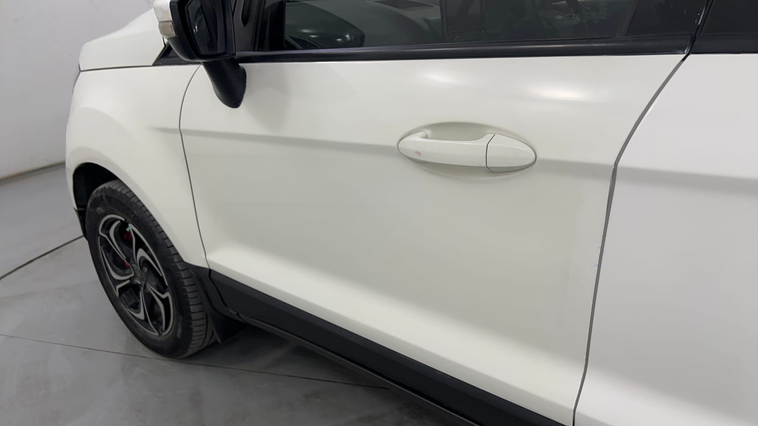 Used 2021 Ford EcoSport Trend 1.5L Ti-VCT Petrol Manual dents MINOR SCRATCH