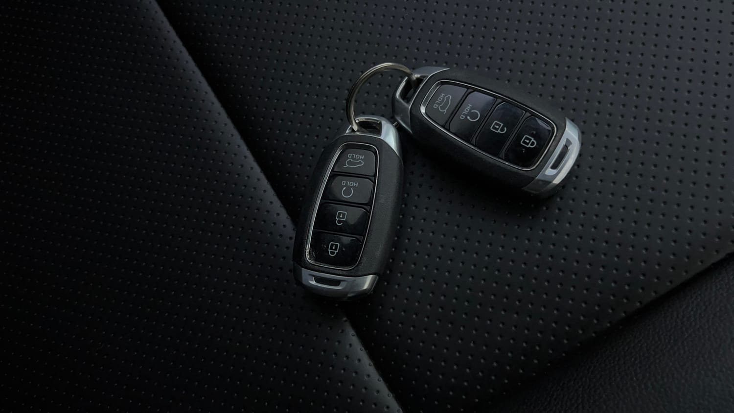 Used 2025 Hyundai New i20 Asta (O) 1.2 IVT Petrol Automatic extra CAR KEY VIEW
