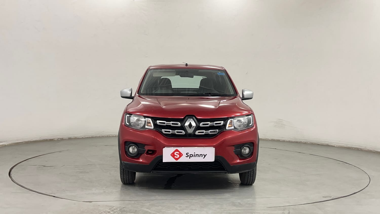 Used 2018 Renault Kwid 1.0 RXT Petrol Manual exterior FRONT VIEW