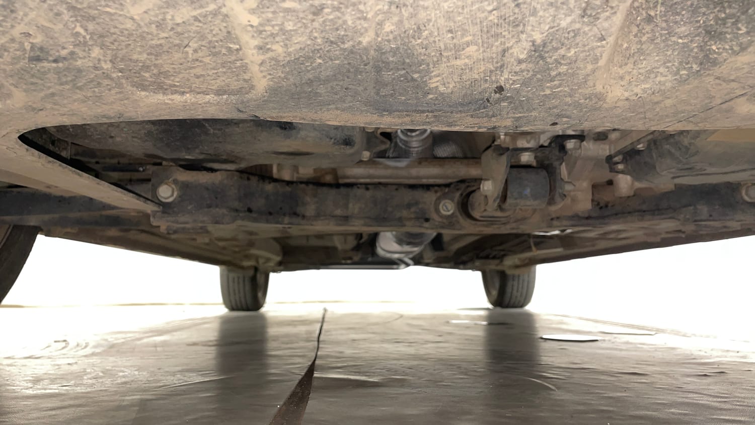 Used 2024 Hyundai i20 Sportz (O) 1.2 IVT Petrol Automatic extra FRONT LEFT UNDERBODY VIEW