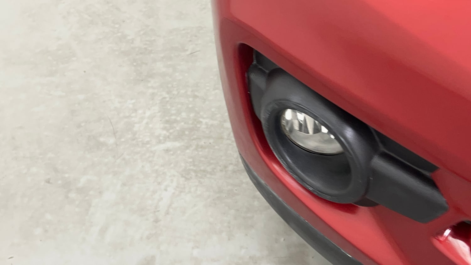 Used 2018 Renault Kwid 1.0 RXT Petrol Manual dents MINOR SCRATCH