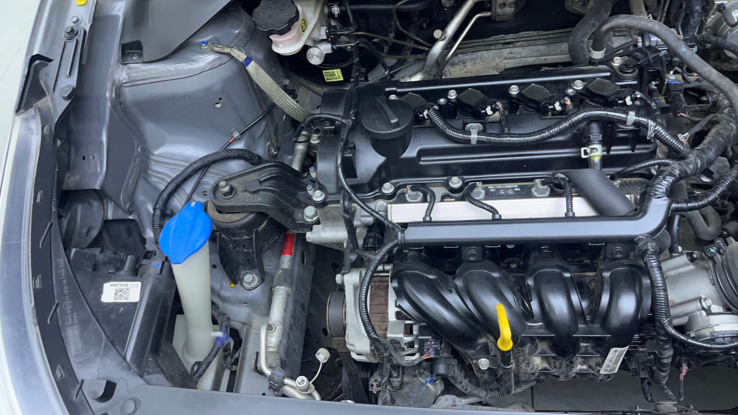 Used 2019 Hyundai Elite i20 Sportz Plus 1.2 Petrol Manual engine ENGINE RIGHT SIDE VIEW
