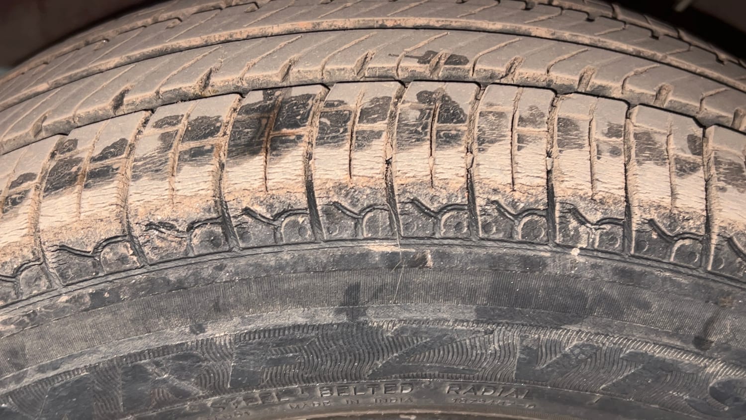 Used 2021 Hyundai Santro Sportz Petrol Manual tyres LEFT FRONT TYRE TREAD VIEW