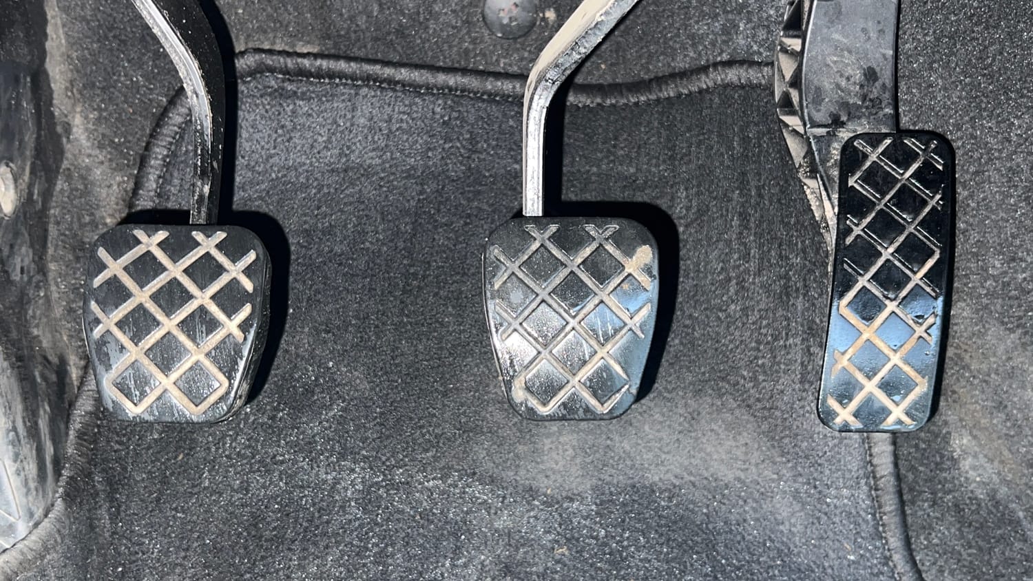 Used 2023 Volkswagen Virtus Topline 1.0 TSI MT Petrol Manual interior PEDALS VIEW
