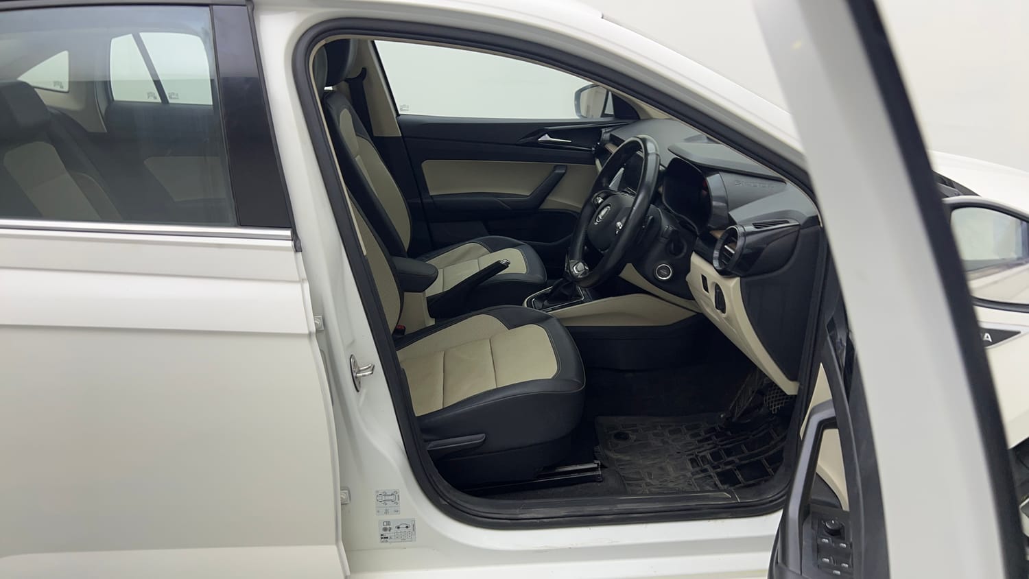 Used 2022 Skoda Slavia Style 1.0L TSI AT Petrol Automatic interior RIGHT SIDE FRONT DOOR CABIN VIEW