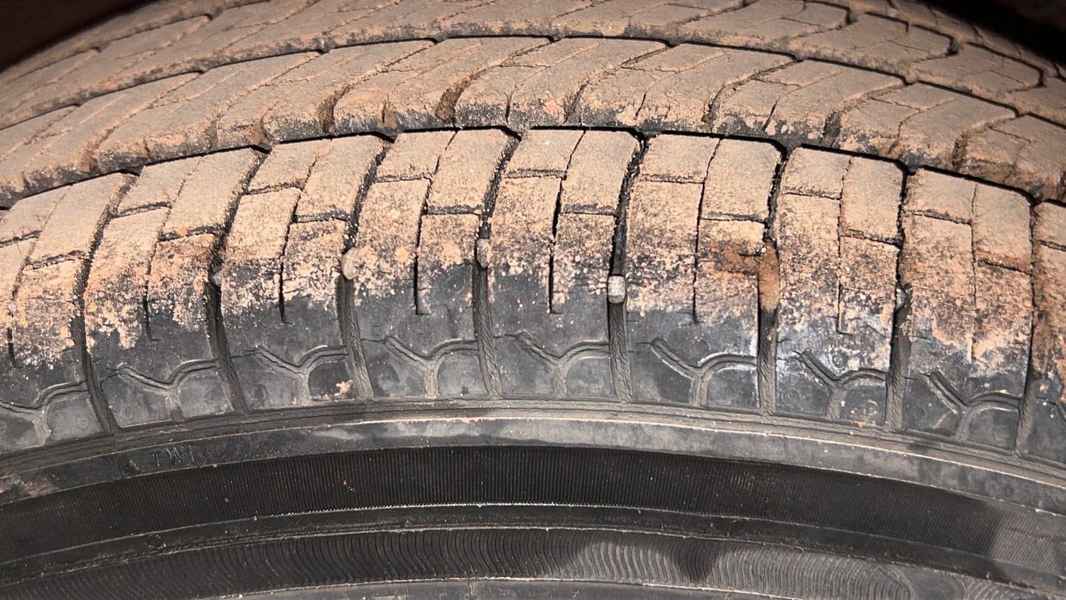 Used 2021 Hyundai Santro Sportz Petrol Manual tyres RIGHT REAR TYRE TREAD VIEW