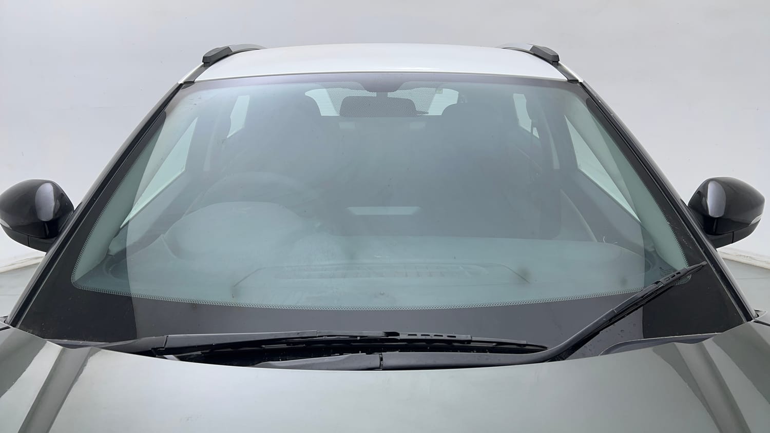 Used 2021 Tata Nexon XZ Plus Petrol Manual exterior FRONT WINDSHIELD VIEW