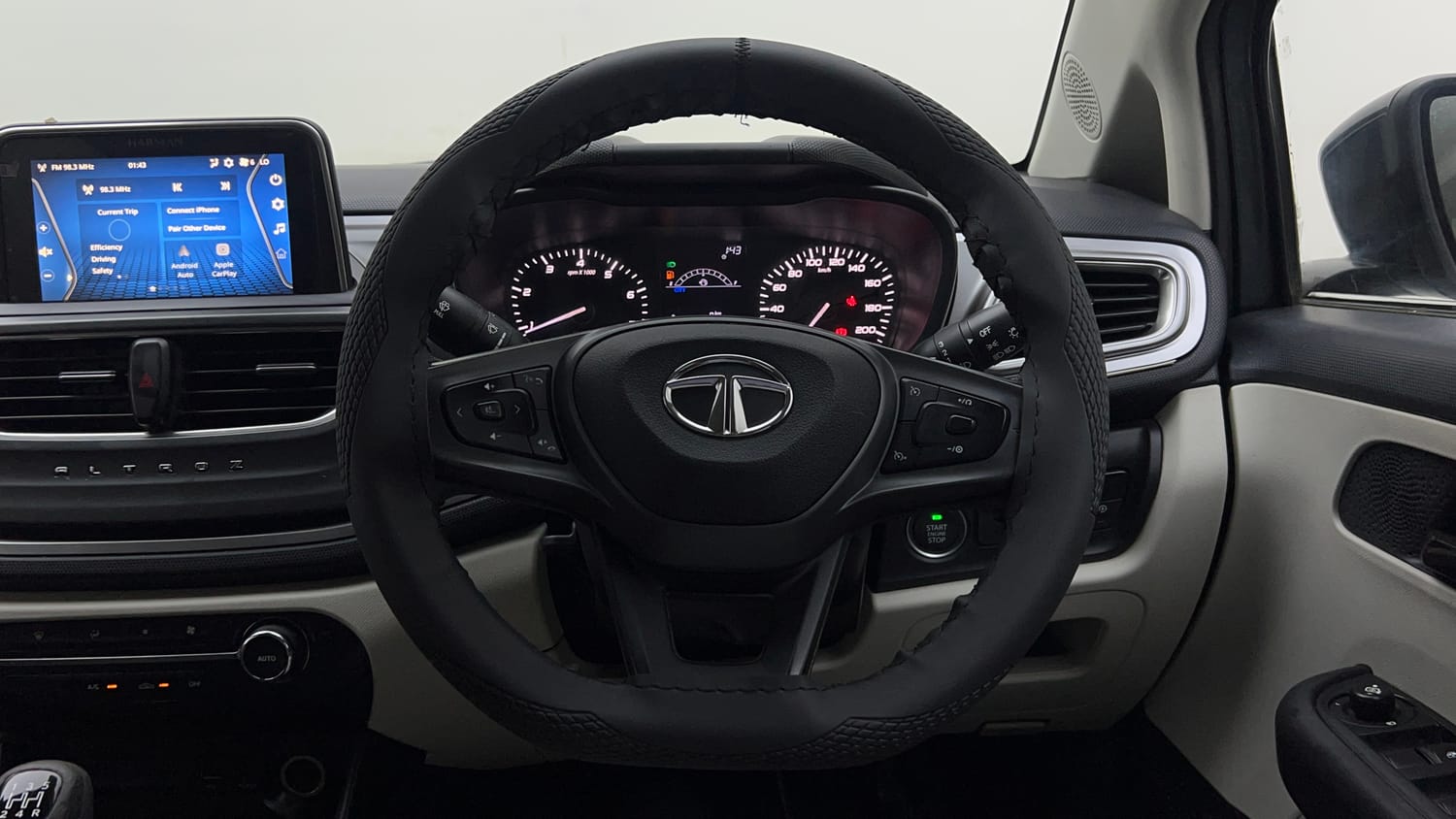 Used 2023 Tata Altroz XT Petrol Petrol Manual interior STEERING VIEW
