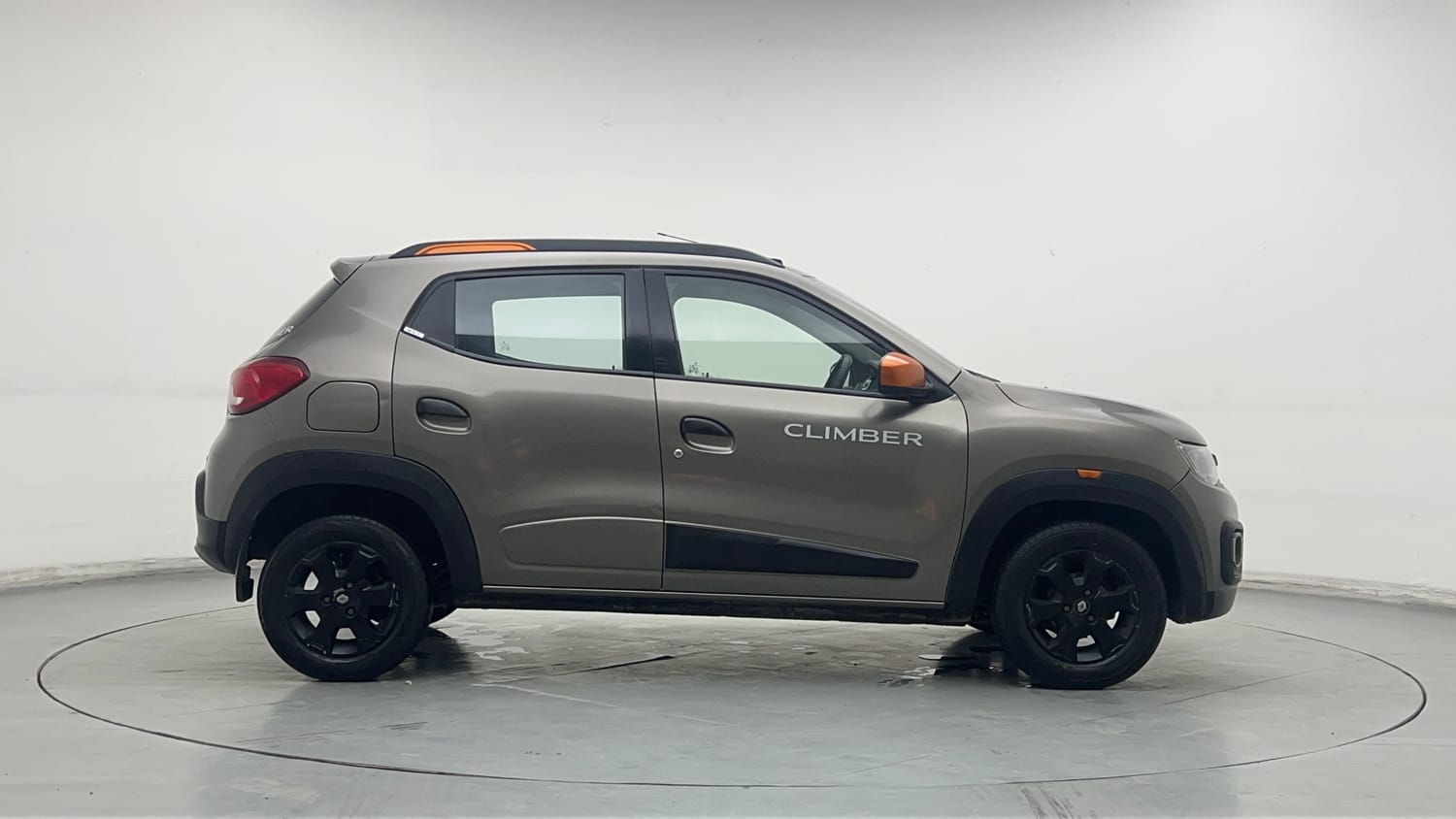 Used 2017 Renault Kwid CLIMBER 1.0 AMT Petrol Automatic exterior RIGHT SIDE VIEW