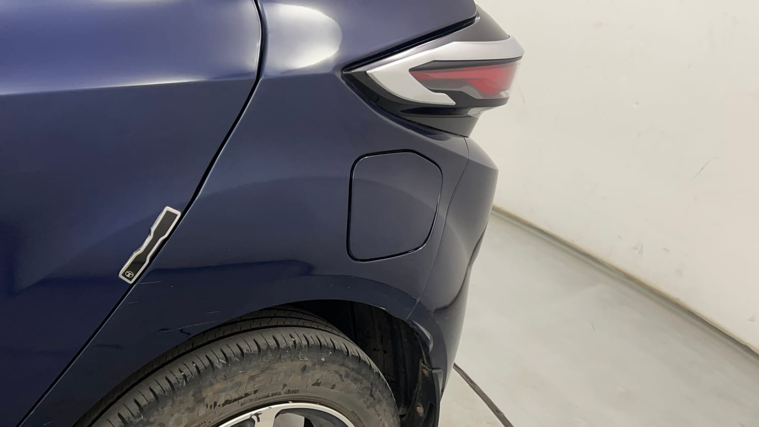 Used 2023 Tata Altroz XZ Plus (O) (S) iCNG Cng Manual dents MINOR DENT