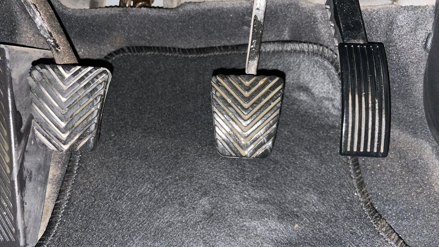 Used 2017 Hyundai Elite i20 Sportz 1.4 CRDI Diesel Manual interior PEDALS VIEW