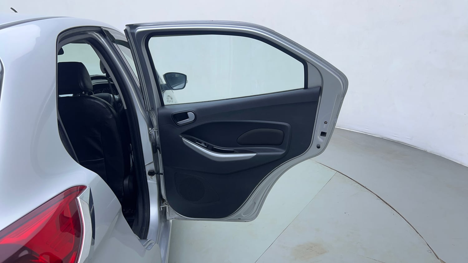 Used 2016 Ford Figo Titanium 1.2 Ti-VCT Petrol Manual interior RIGHT REAR DOOR OPEN VIEW