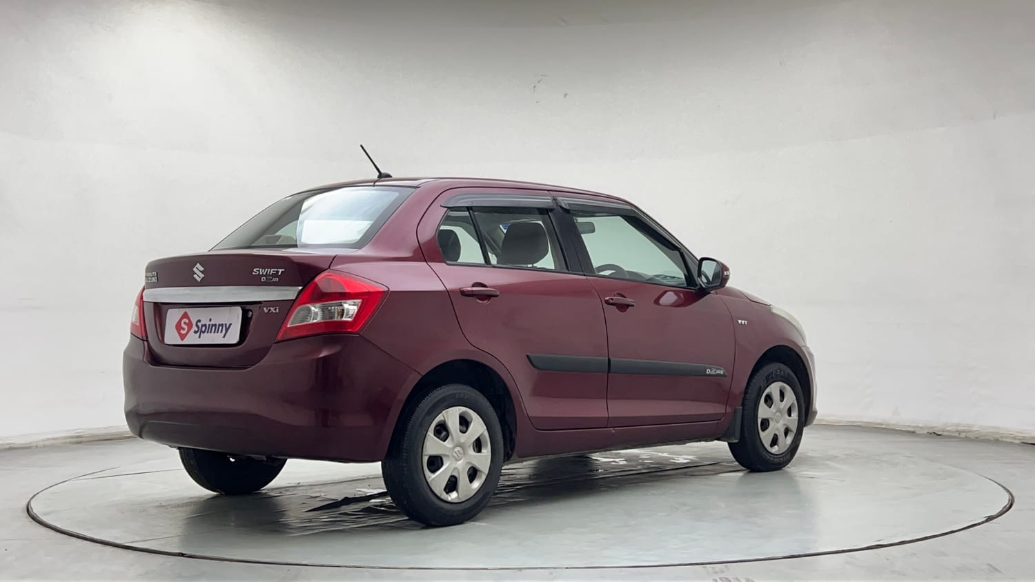 Used 2015 Maruti Suzuki Swift Dzire VXI Petrol Manual exterior RIGHT REAR CORNER VIEW