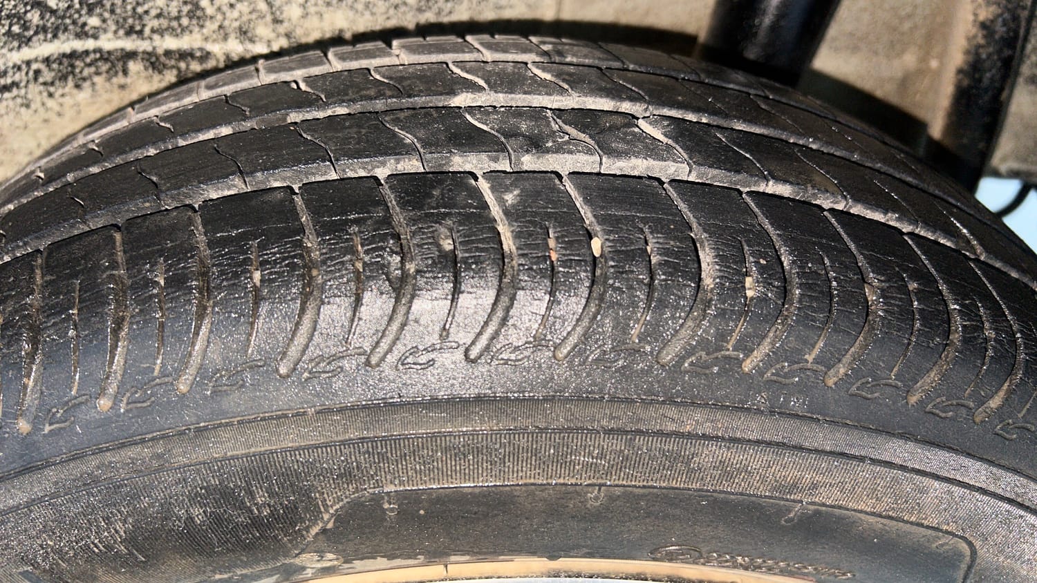 Used 2020 Maruti Suzuki S-Presso VXi Petrol Manual tyres LEFT REAR TYRE TREAD VIEW