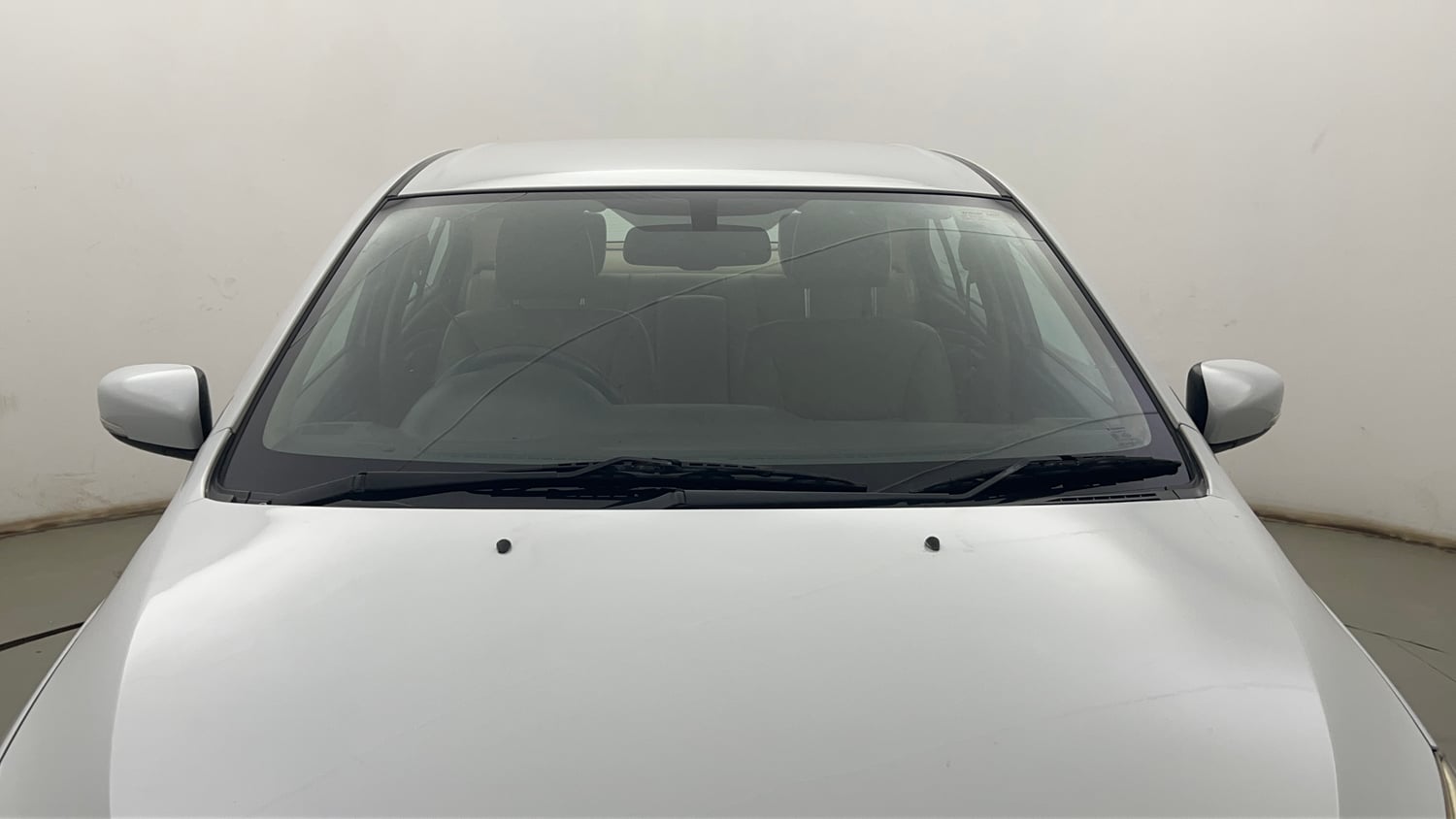 Used 2018 Maruti Suzuki Ciaz Alpha Hybrid 1.5 Petrol Manual exterior FRONT WINDSHIELD VIEW