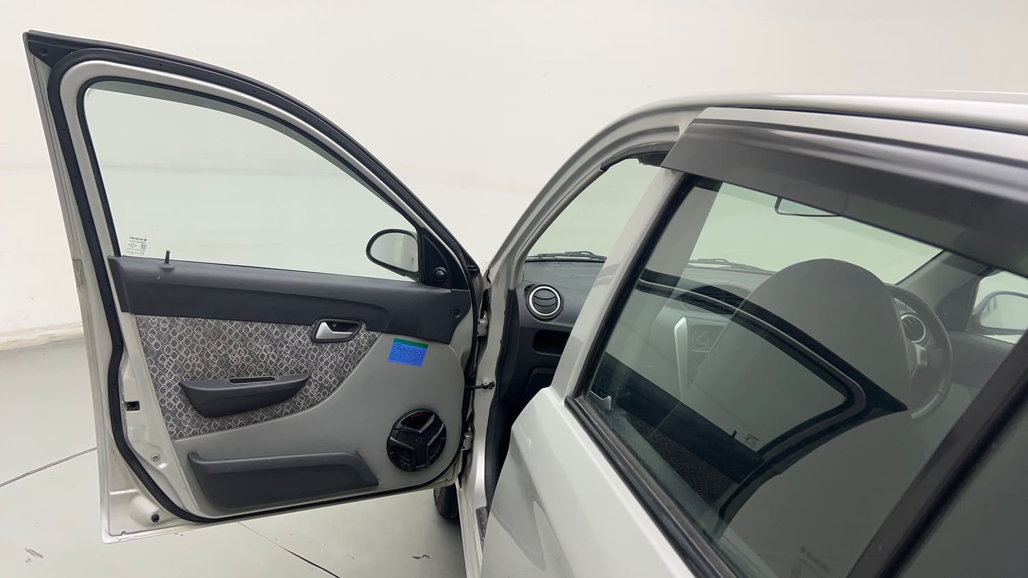 Used 2017 Maruti Suzuki Alto 800 LXi Petrol Manual interior LEFT FRONT DOOR OPEN VIEW