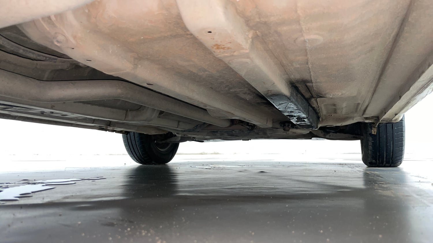 Used 2017 Hyundai Elite i20 Sportz 1.4 CRDI Diesel Manual extra REAR RIGHT UNDERBODY VIEW