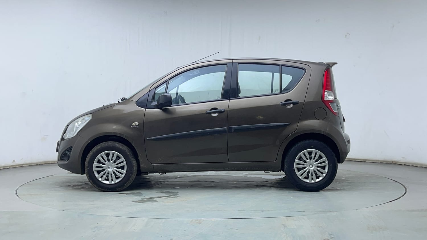 Used 2015 Maruti Suzuki Ritz Vxi BS-IV Petrol Manual exterior LEFT SIDE VIEW