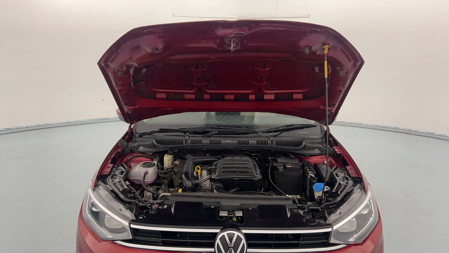 Used 2023 Volkswagen Virtus Topline 1.0 TSI MT Petrol Manual engine ENGINE & BONNET OPEN FRONT VIEW