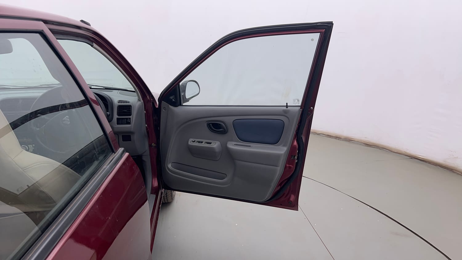 Used 2014 Maruti Suzuki Alto K10 VXi Petrol Manual interior RIGHT FRONT DOOR OPEN VIEW