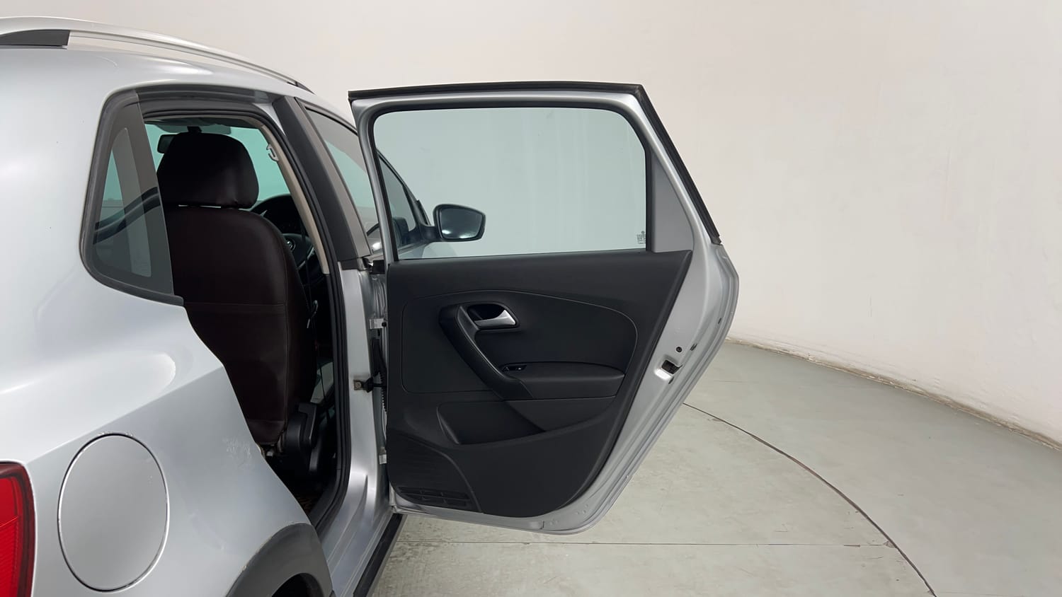Used 2015 Volkswagen Polo Highline1.2L (P) Petrol Manual interior RIGHT REAR DOOR OPEN VIEW