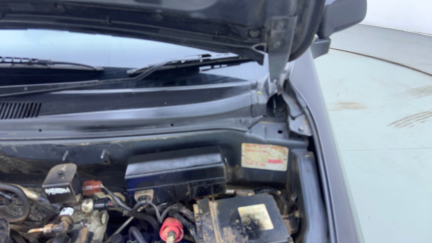 Used 2022 Maruti Suzuki Alto 800 LXi (O) CNG Cng Manual engine ENGINE LEFT SIDE HINGE & APRON VIEW