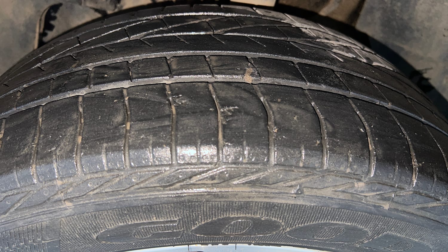 Used 2021 Tata Nexon XZ Plus Petrol Manual tyres LEFT FRONT TYRE TREAD VIEW