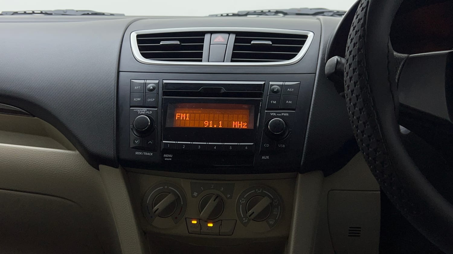 Used 2015 Maruti Suzuki Swift Dzire VXI Petrol Manual interior MUSIC SYSTEM & AC CONTROL VIEW