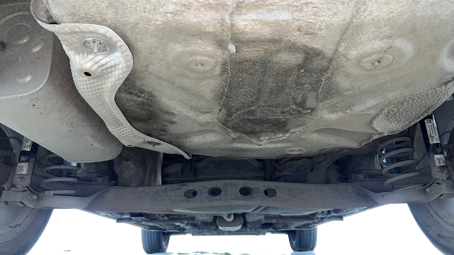 Used 2022 Skoda Slavia Style 1.0L TSI AT Petrol Automatic extra REAR UNDERBODY VIEW (TAKEN FROM REAR)