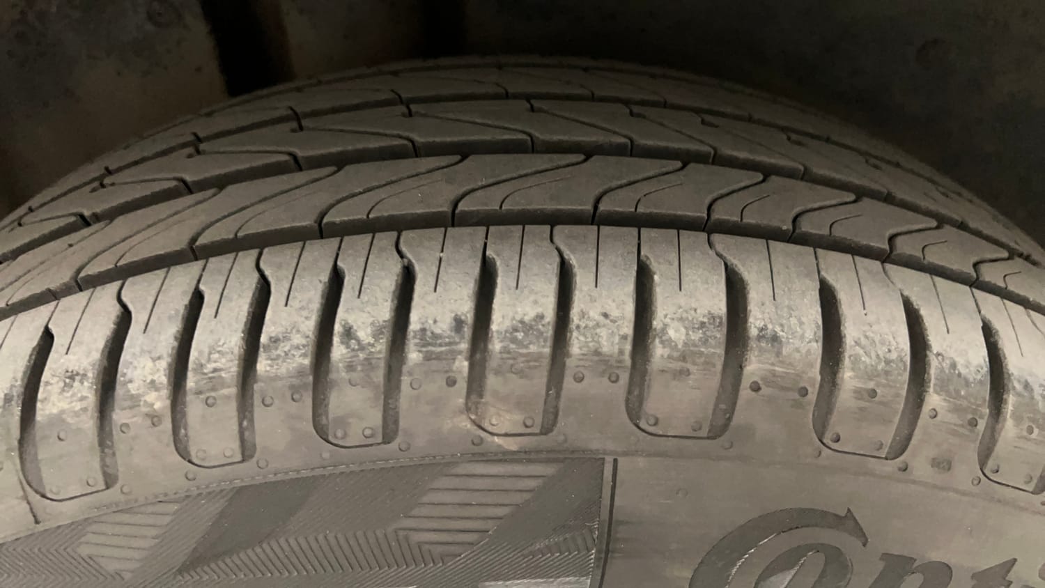 Used 2020 MG Motors Hector Sharp 1.5 DCT Petrol Petrol Automatic tyres RIGHT REAR TYRE TREAD VIEW